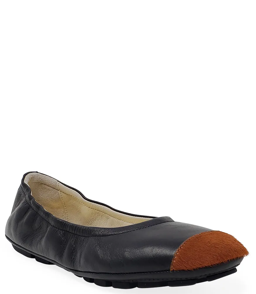 Black/Tan Calf Hair Tip Ballet Flat