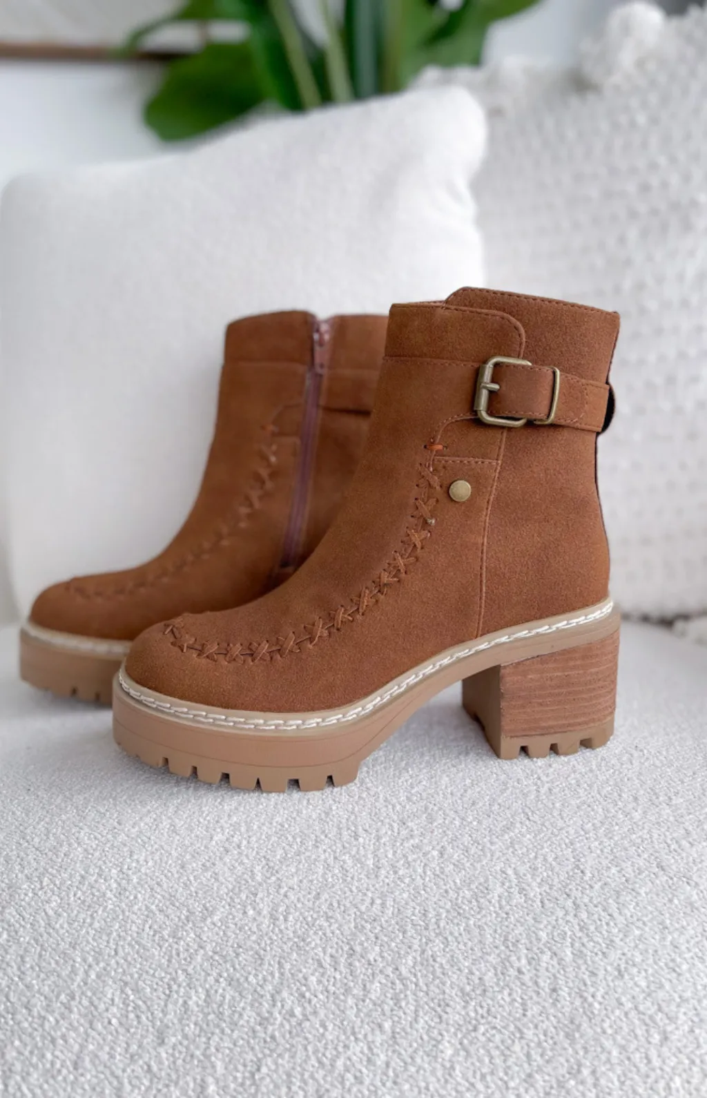 Casey Suede Brown Boots