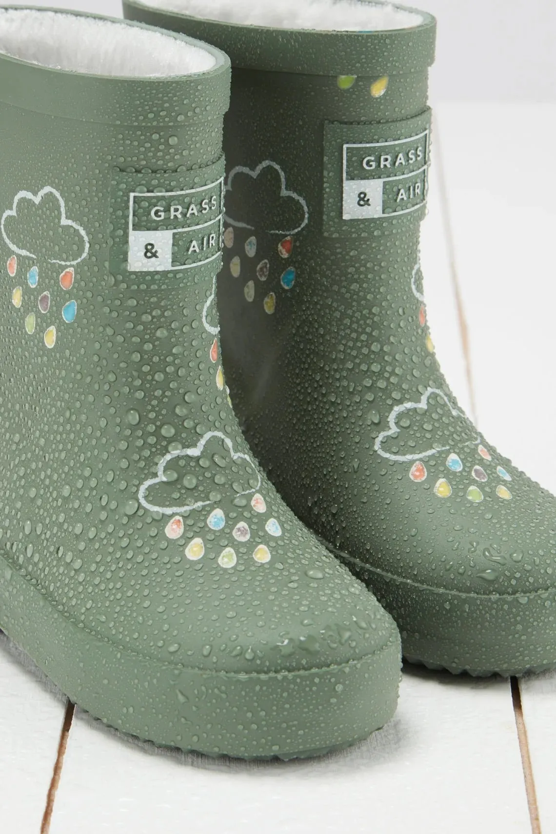 Grass & Air:  Khaki Green Colour Changing Wellies