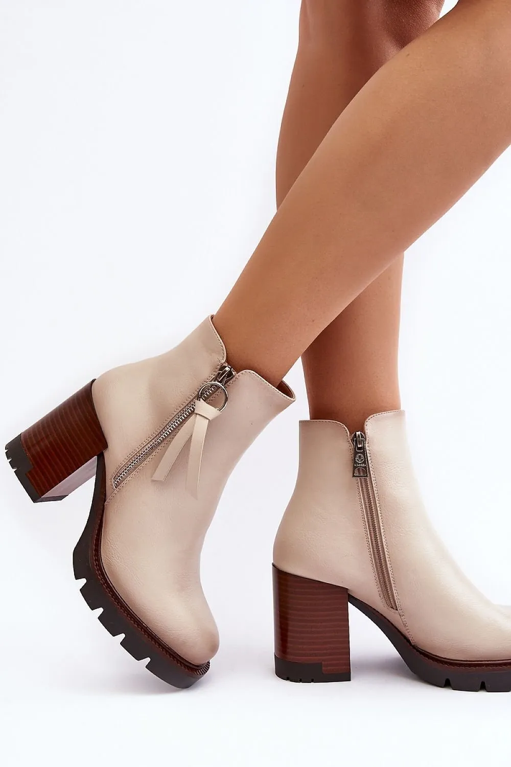 Heel boots model 190722 Step in style