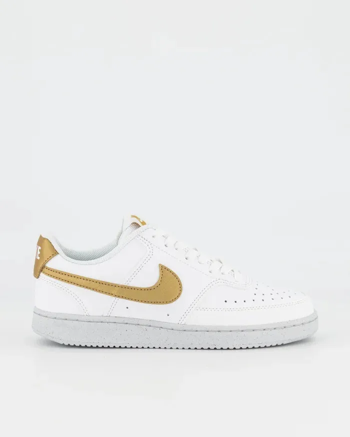 NIKE WOMENS COURT VISION LO NN - WHITE/METALLIC GOLD-WHITE