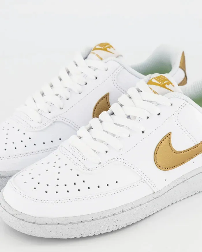 NIKE WOMENS COURT VISION LO NN - WHITE/METALLIC GOLD-WHITE