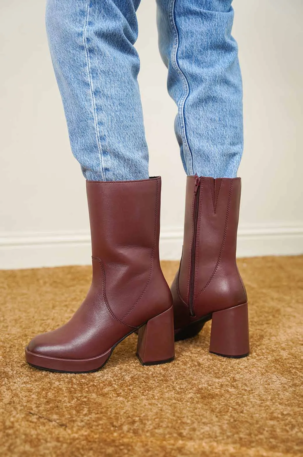 TAYLOR PLATFORM HEEL BOOTS