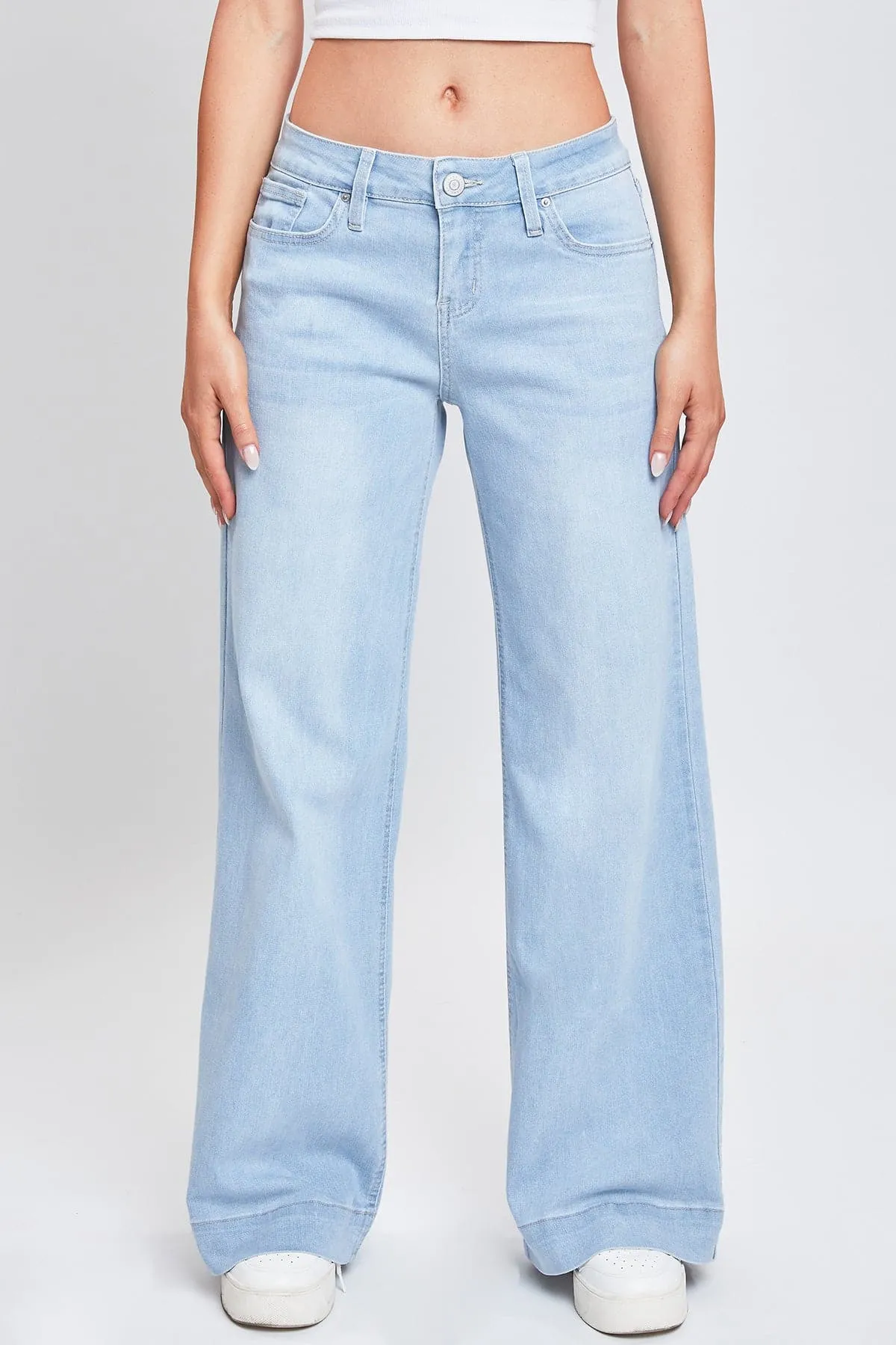 Women's Low Rise Wide Leg Jeans